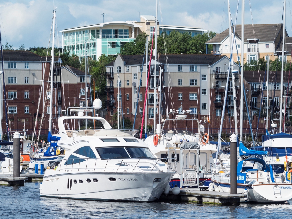 Yacht Brokers: Friend or Foe?